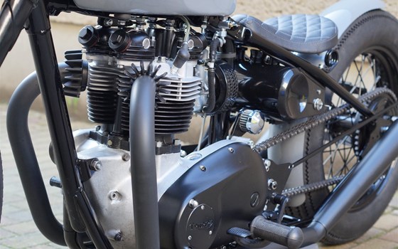 Umgebautes Motorrad Triumph TR6 von Motorrad Naujocks - Bild 22 Umgebautes Motorrad Triumph TR6 von Motorrad Naujocks - Bild 22