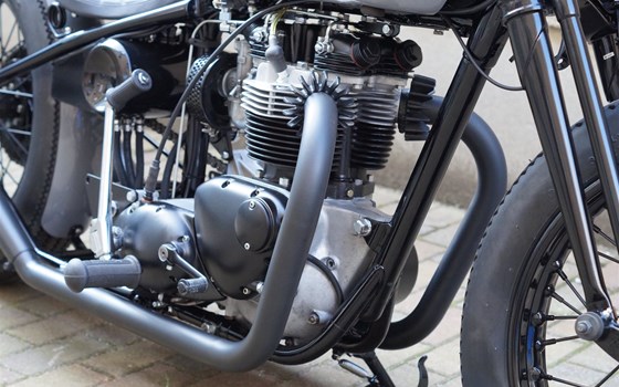 Umgebautes Motorrad Triumph TR6 von Motorrad Naujocks - Bild 3 Umgebautes Motorrad Triumph TR6 von Motorrad Naujocks - Bild 3