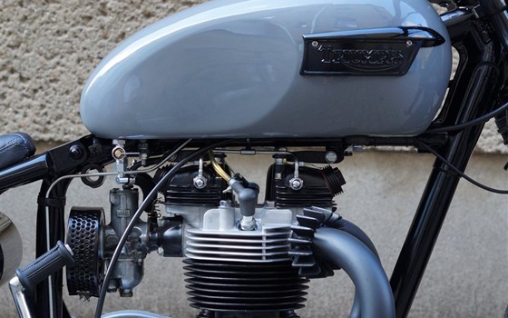 Umgebautes Motorrad Triumph TR6 von Motorrad Naujocks - Bild 30 Umgebautes Motorrad Triumph TR6 von Motorrad Naujocks - Bild 30