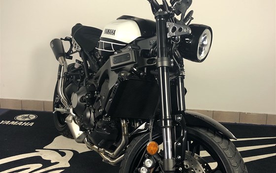 Umgebautes Motorrad Yamaha XSR900 von Zweirad Zentrum Fernwald - Bild 4