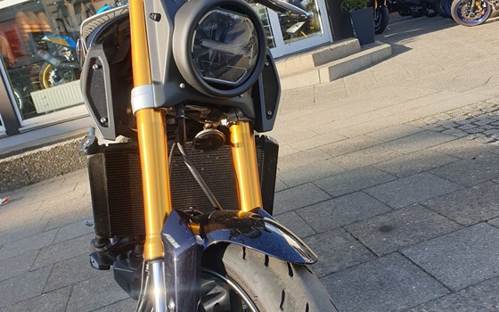 Umgebautes Motorrad Yamaha MT-09 von Yamaha Zentrum Berlin - Bild 4