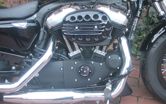 Umgebautes Motorrad Harley-Davidson Sportster XL 1200X Forty-Eight von X-Trem Custombikes - Bild 11 Umgebautes Motorrad Harley-Davidson Sportster XL 1200X Forty-Eight von X-Trem Custombikes - Bild 11
