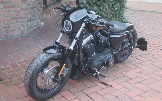 Umgebautes Motorrad Harley-Davidson Sportster XL 1200X Forty-Eight von X-Trem Custombikes - Bild 1 Umgebautes Motorrad Harley-Davidson Sportster XL 1200X Forty-Eight von X-Trem Custombikes - Bild 1