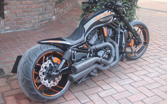 Umgebautes Motorrad Harley-Davidson Night Rod Special VRSCDX von X-Trem Custombikes - Bild 21 Umgebautes Motorrad Harley-Davidson Night Rod Special VRSCDX von X-Trem Custombikes - Bild 21