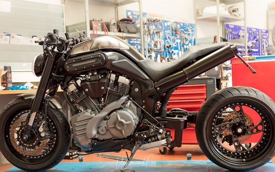 Umgebautes Motorrad Yamaha MT-01 von Warm Up Zweiradtechnik GmbH - Bild 7 Umgebautes Motorrad Yamaha MT-01 von Warm Up Zweiradtechnik GmbH - Bild 7