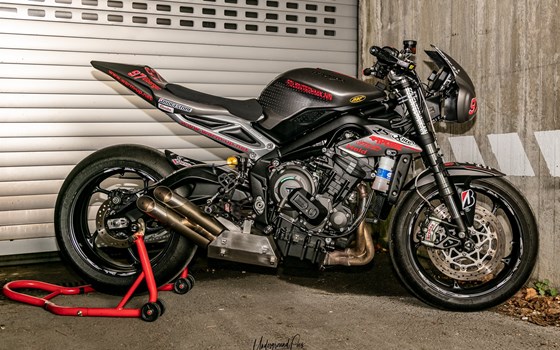 Umgebautes Motorrad Triumph Street Triple von Warm Up Zweiradtechnik GmbH - Bild 4 Umgebautes Motorrad Triumph Street Triple von Warm Up Zweiradtechnik GmbH - Bild 4