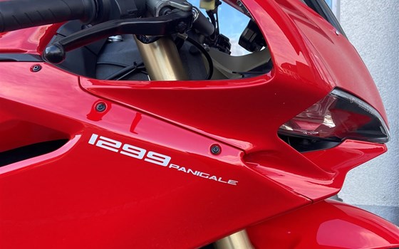 Umgebautes Motorrad Ducati 1299 Panigale von Direct Performance - Bild 3 Umgebautes Motorrad Ducati 1299 Panigale von Direct Performance - Bild 3