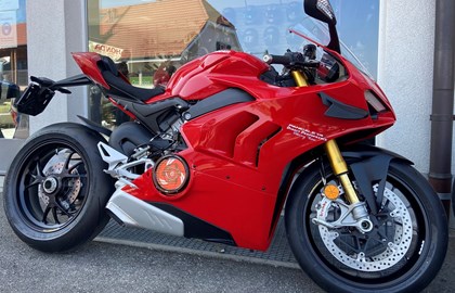 Ducati Panigale V4 S Custom Bike