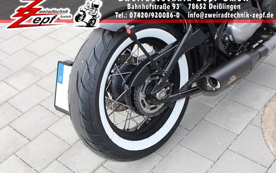 Umgebautes Motorrad Triumph Bonneville Bobber von Zweiradtechnik Zepf GmbH - Bild 17 Umgebautes Motorrad Triumph Bonneville Bobber von Zweiradtechnik Zepf GmbH - Bild 17