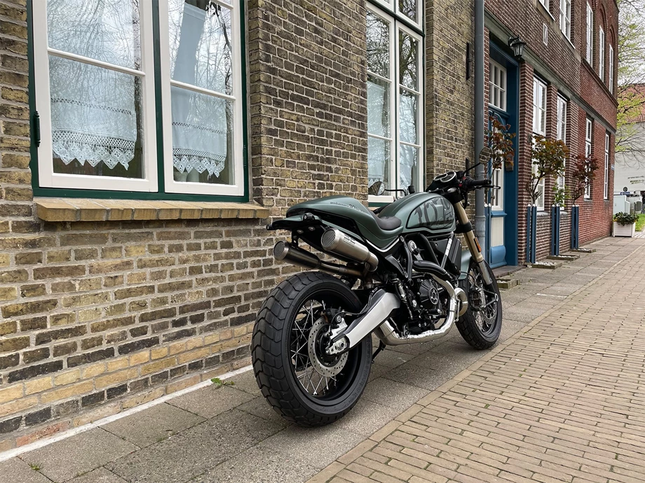 Rebuilt motorbike Ducati Scrambler 1100 Special Bild 2: Rebuilt motorbike Ducati Scrambler 1100 Special