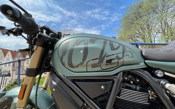 Umgebautes Motorrad Ducati Scrambler 1100 Special von Claus Carstens Zweiradhandel - Bild 1 Umgebautes Motorrad Ducati Scrambler 1100 Special von Claus Carstens Zweiradhandel - Bild 1