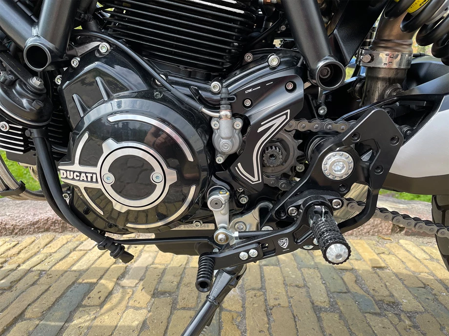 Rebuilt motorbike Ducati Scrambler 1100 Special Bild 7: Rebuilt motorbike Ducati Scrambler 1100 Special