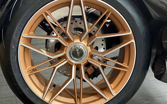Umgebautes Motorrad Ducati Diavel 1260 Lamborghini von Motorradhaus Steinbach GmbH - Bild 5 Umgebautes Motorrad Ducati Diavel 1260 Lamborghini von Motorradhaus Steinbach GmbH - Bild 5