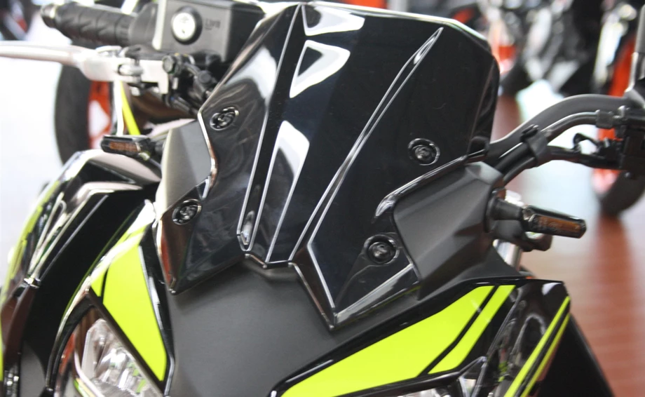 Umbgebautes Motorrad Kawasaki Z650 Bild 5: Umbgebautes Motorrad Kawasaki Z650