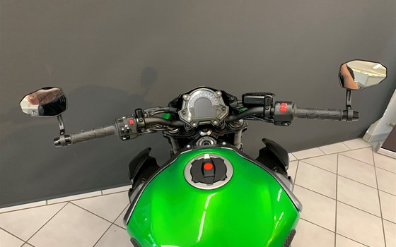 Umgebautes Motorrad Kawasaki Z900 von Zweirad-Center Nuber GmbH - Bild 7 Umgebautes Motorrad Kawasaki Z900 von Zweirad-Center Nuber GmbH - Bild 7