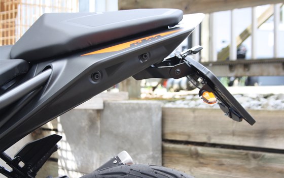 Umgebautes Motorrad KTM 125 Duke von Zweirad Waibel GmbH & Co. KG - Bild 1 Umgebautes Motorrad KTM 125 Duke von Zweirad Waibel GmbH & Co. KG - Bild 1