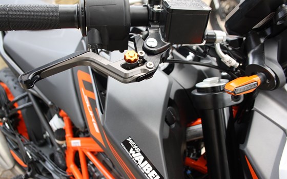 Umgebautes Motorrad KTM 125 Duke von Zweirad Waibel GmbH & Co. KG - Bild 4 Umgebautes Motorrad KTM 125 Duke von Zweirad Waibel GmbH & Co. KG - Bild 4
