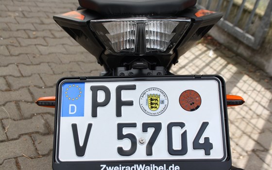 Umgebautes Motorrad KTM 125 Duke von Zweirad Waibel GmbH & Co. KG - Bild 5 Umgebautes Motorrad KTM 125 Duke von Zweirad Waibel GmbH & Co. KG - Bild 5