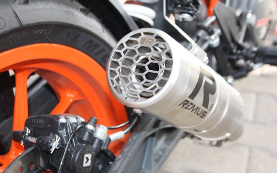 Umgebautes Motorrad KTM 125 Duke von Zweirad Waibel GmbH & Co. KG - Bild 6 Umgebautes Motorrad KTM 125 Duke von Zweirad Waibel GmbH & Co. KG - Bild 6
