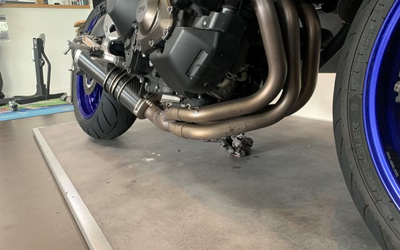 Umgebautes Motorrad Yamaha MT-09 von Altzschner GmbH - Bild 4 Umgebautes Motorrad Yamaha MT-09 von Altzschner GmbH - Bild 4