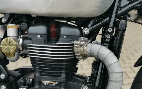 Umgebautes Motorrad Triumph Bonneville Bobber von Stärker-Profil GmbH - Bild 12 Umgebautes Motorrad Triumph Bonneville Bobber von Stärker-Profil GmbH - Bild 12
