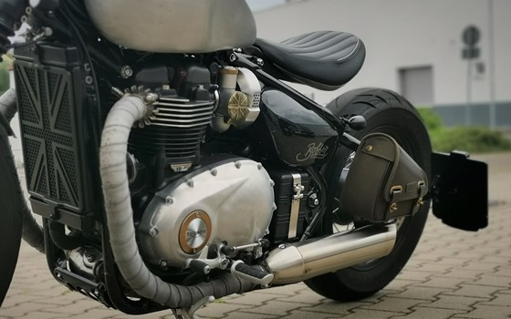 Umgebautes Motorrad Triumph Bonneville Bobber von Stärker-Profil GmbH - Bild 10 Umgebautes Motorrad Triumph Bonneville Bobber von Stärker-Profil GmbH - Bild 10
