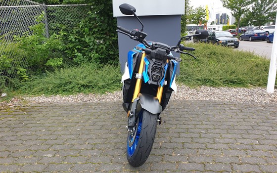 Umgebautes Motorrad Suzuki GSX-S1000 von Motorradtechnik Kranz GmbH - Bild 6 Umgebautes Motorrad Suzuki GSX-S1000 von Motorradtechnik Kranz GmbH - Bild 6