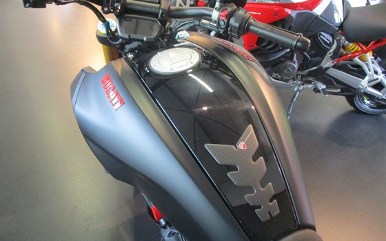 Umgebautes Motorrad Ducati Diavel 1260 S von Team Wahlers GmbH - Bild 8