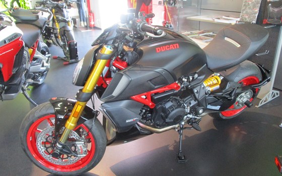 Umgebautes Motorrad Ducati Diavel 1260 S von Team Wahlers GmbH - Bild 2