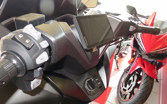 Umgebautes Motorrad Honda Forza 125 von RB-Motorsports Bike & Car Service Ronny Bloch - Bild 5 Umgebautes Motorrad Honda Forza 125 von RB-Motorsports Bike & Car Service Ronny Bloch - Bild 5