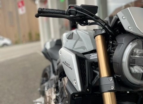 Umgebautes Motorrad Honda CB 650 von Direct Performance - Bild 2 Umgebautes Motorrad Honda CB 650 von Direct Performance - Bild 2