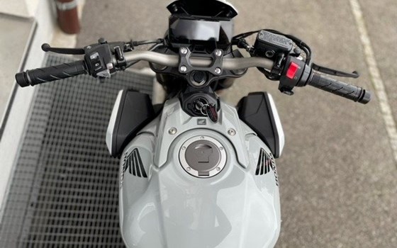 Umgebautes Motorrad Honda CB 650 von Direct Performance - Bild 4 Umgebautes Motorrad Honda CB 650 von Direct Performance - Bild 4
