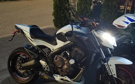 Umgebautes Motorrad Honda CB 650 von user1216900 - Bild 1 Umgebautes Motorrad Honda CB 650 von user1216900 - Bild 1