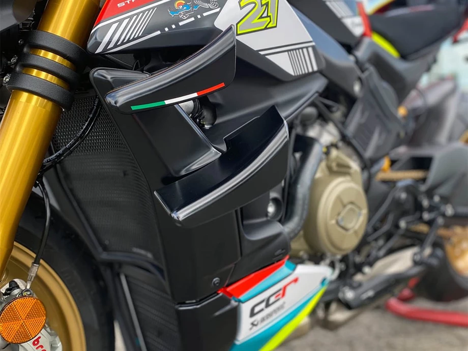 Rebuilt motorbike Ducati Streetfighter V4 S Bild 2: Rebuilt motorbike Ducati Streetfighter V4 S