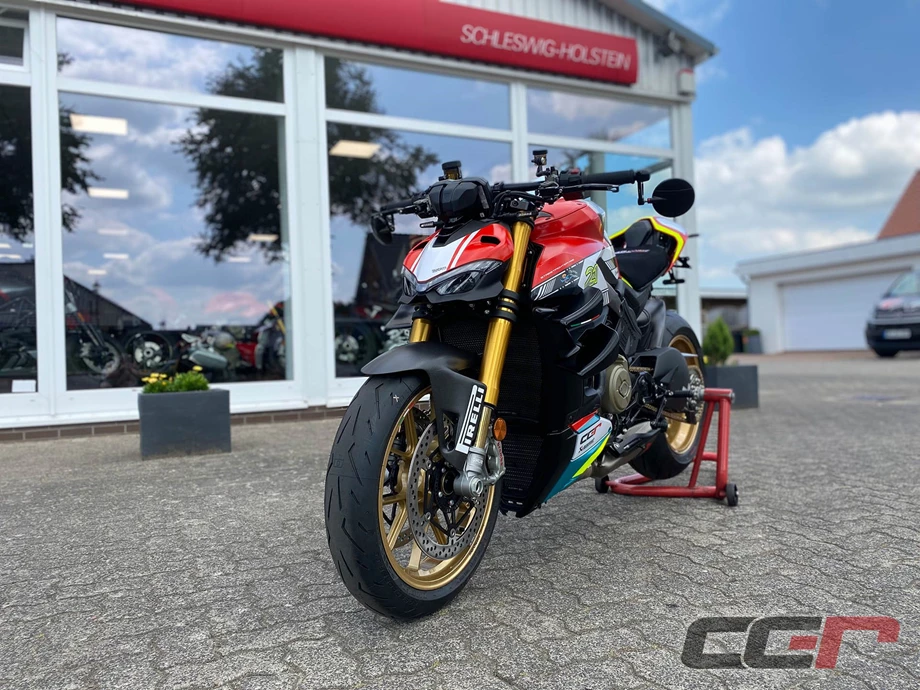 Rebuilt motorbike Ducati Streetfighter V4 S Bild 1: Rebuilt motorbike Ducati Streetfighter V4 S