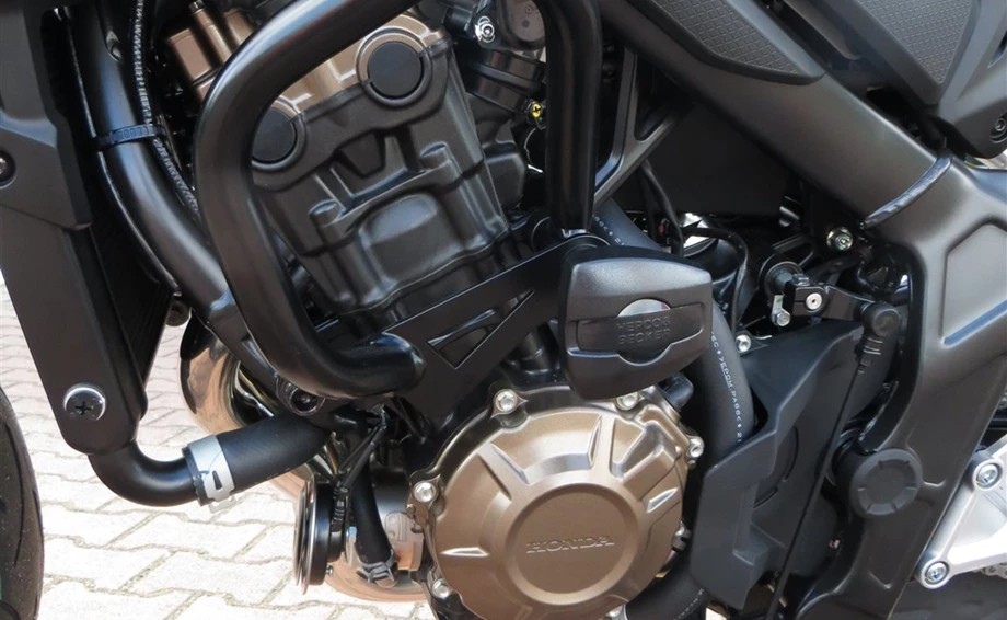 Umbgebautes Motorrad Honda CB650R Bild 3: Umbgebautes Motorrad Honda CB650R