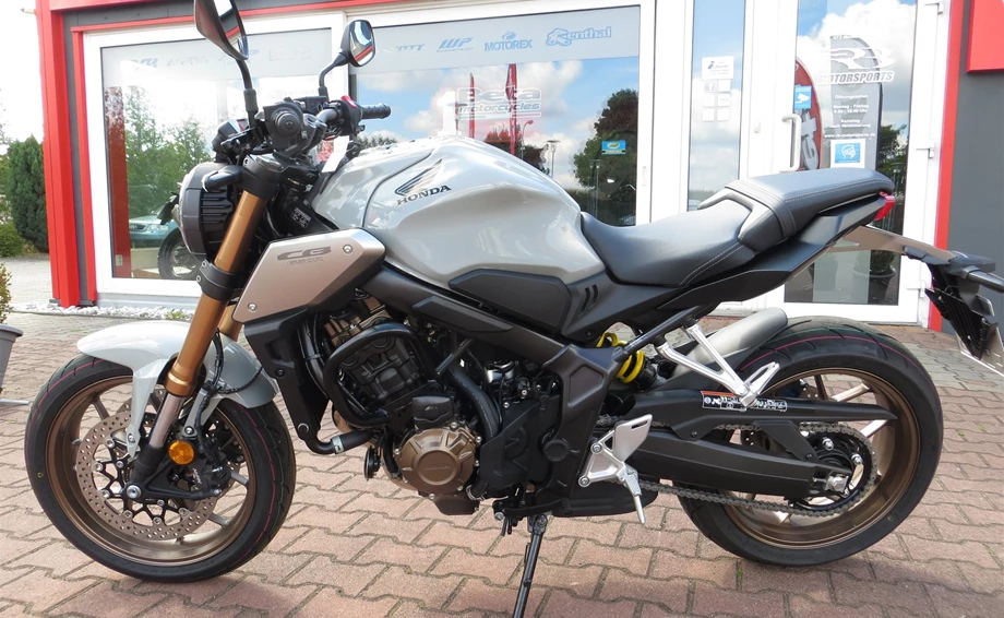 Umbgebautes Motorrad Honda CB650R Bild 1: Umbgebautes Motorrad Honda CB650R