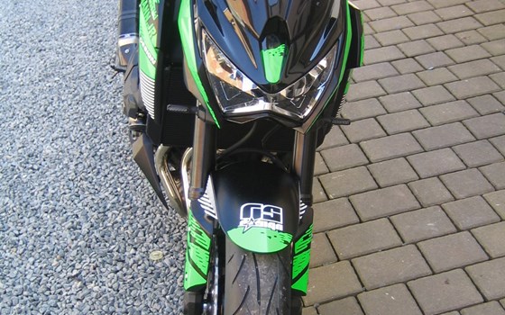 Umgebautes Motorrad Kawasaki Z 800 von Motorrad-Hermann-Jr. - Bild 2 Umgebautes Motorrad Kawasaki Z 800 von Motorrad-Hermann-Jr. - Bild 2