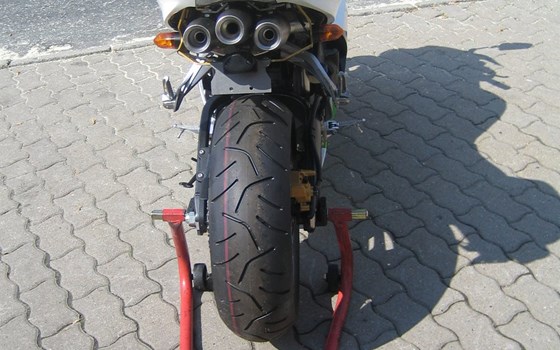 Umgebautes Motorrad Kawasaki Ninja ZX-6RR von Motorrad-Hermann-Jr. - Bild 2 Umgebautes Motorrad Kawasaki Ninja ZX-6RR von Motorrad-Hermann-Jr. - Bild 2