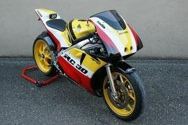 Umgebautes Motorrad Honda VFR 750 R von tinu265 - Bild 2 Umgebautes Motorrad Honda VFR 750 R von tinu265 - Bild 2