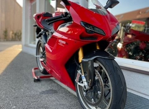 Umgebautes Motorrad Ducati 1198 S von Direct Performance - Bild 2 Umgebautes Motorrad Ducati 1198 S von Direct Performance - Bild 2