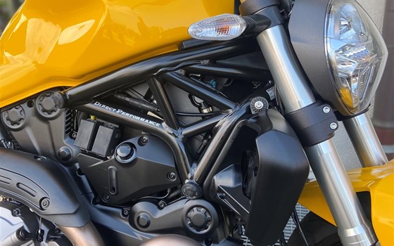 Umgebautes Motorrad Ducati Monster 821 von Direct Performance - Bild 3 Umgebautes Motorrad Ducati Monster 821 von Direct Performance - Bild 3
