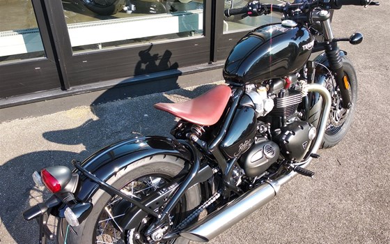 Umgebautes Motorrad Triumph Bonneville Bobber von Motorrad Reinhardt GmbH - Bild 2 Umgebautes Motorrad Triumph Bonneville Bobber von Motorrad Reinhardt GmbH - Bild 2