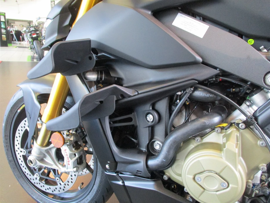 Umbgebautes Motorrad Ducati Streetfighter V4 S Bild 11: Umbgebautes Motorrad Ducati Streetfighter V4 S