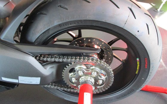 Umgebautes Motorrad Ducati Streetfighter V4 S von Team Wahlers GmbH - Bild 9