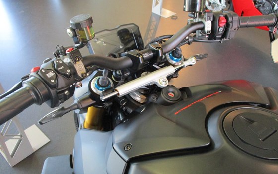 Umgebautes Motorrad Ducati Streetfighter V4 S von Team Wahlers GmbH - Bild 10