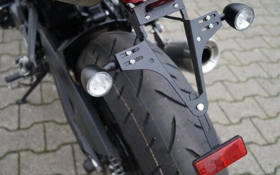 Umgebautes Motorrad Kawasaki Z900 RS Cafe von Rolf Berentelg GmbH & Co.KG - Bild 7 Umgebautes Motorrad Kawasaki Z900 RS Cafe von Rolf Berentelg GmbH & Co.KG - Bild 7
