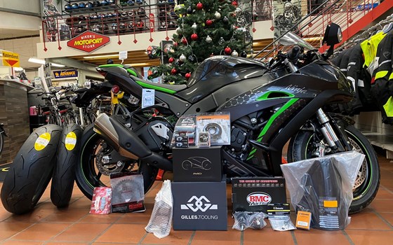 Umgebautes Motorrad Kawasaki Ninja ZX-10R SE von Rolf Berentelg GmbH & Co.KG - Bild 1 Umgebautes Motorrad Kawasaki Ninja ZX-10R SE von Rolf Berentelg GmbH & Co.KG - Bild 1