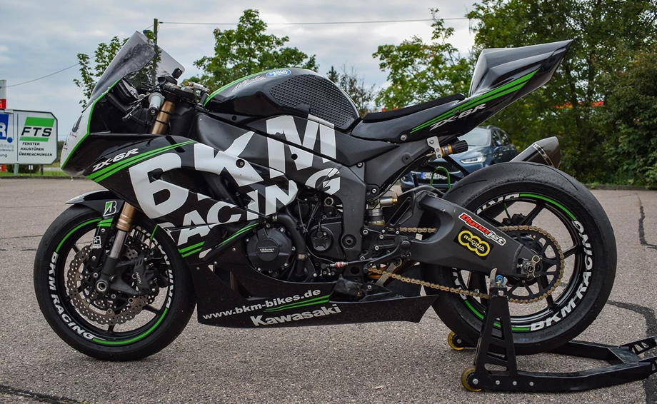 Umbgebautes Motorrad Kawasaki Ninja ZX-6RR Bild 5: Umbgebautes Motorrad Kawasaki Ninja ZX-6RR