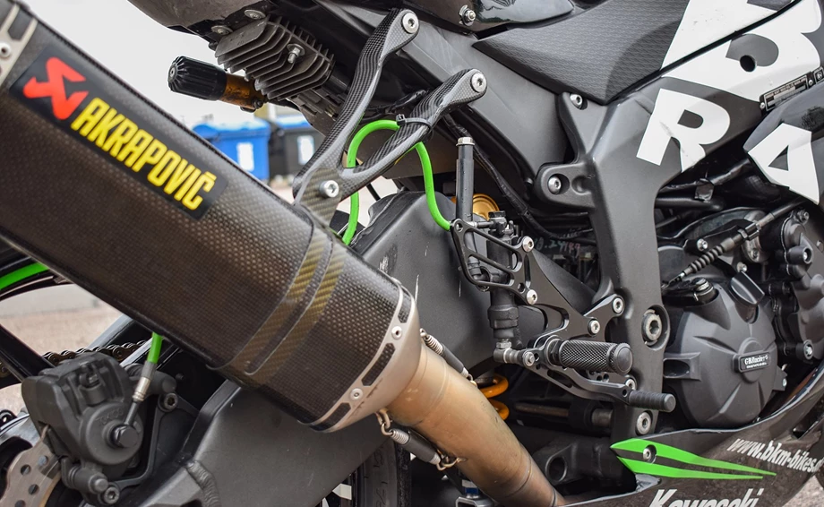 Umbgebautes Motorrad Kawasaki Ninja ZX-6RR Bild 12: Umbgebautes Motorrad Kawasaki Ninja ZX-6RR